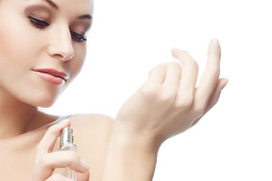 sh_86444629_Parfum_Workshop_Frau_Wochenendausflug_800x533.jpg.120846